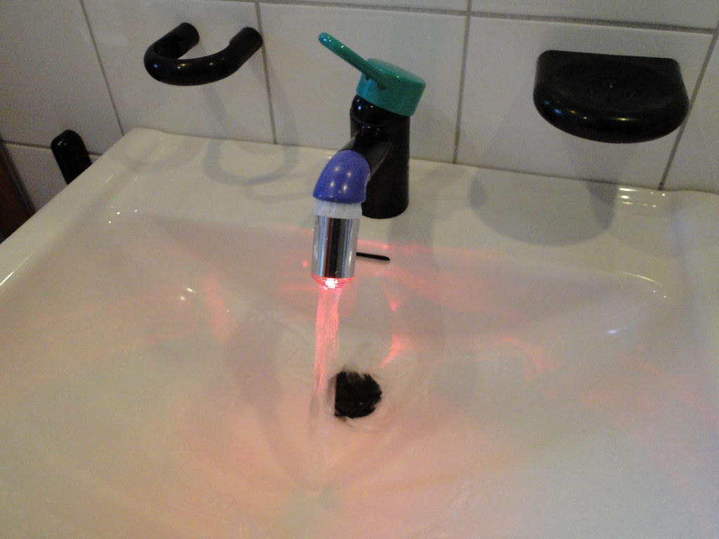 Heißes Wasser - Rotes Licht